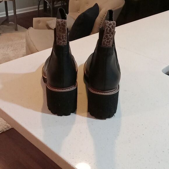 Dolce Vita  Huey H2O utilitarian waterproof bootie w leather  upper size 11 NWOT - Picture 8 of 10